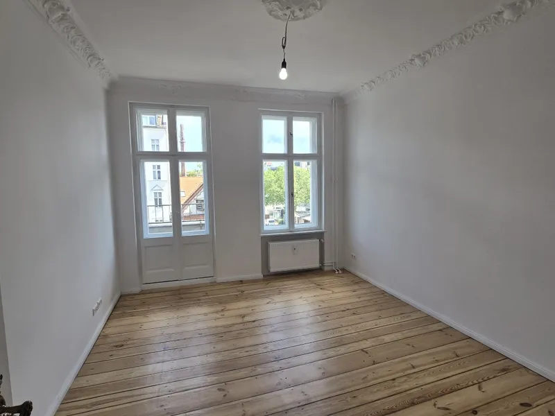 BITTE KEINE ANRUFE! ERSTBEZUG nach MOD! Altbau-Wohnung im Herzen von Berlins Mitte im Wedding — photo 1